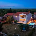 Silente Oklaj