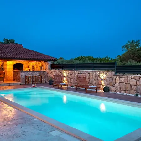 Silente Villa